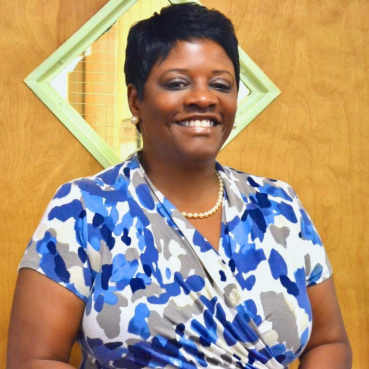 Dr. Lorraine Epps